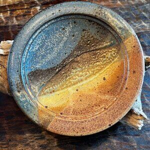 Rustic Vintage Studio Pottery Plate 8.5
